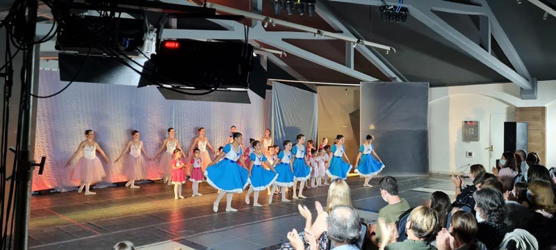 2ballet2021.opt 2ballet2021.opt