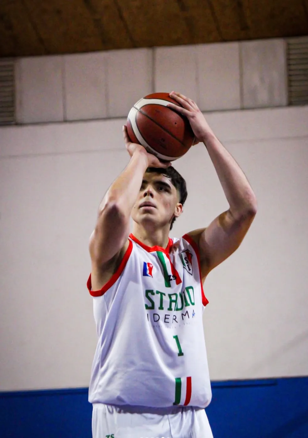 Remontada y triunfo: Stadio Italiano debuta con victoria ante Sergio Ceppi